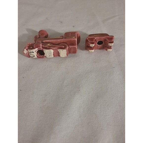 Vintage Arcadia Miniature Train & Coal Car Salt and Pepper Shakers - Picture 6 of 6